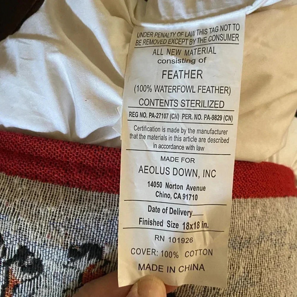 Vintage Santa Claus Christmas Tapestry Pillow 18x18 Inch Feather Fill Festive - Picture 5 of 16